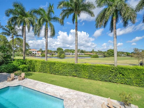 2941 Fairway Dr, Hollywood FL 33021