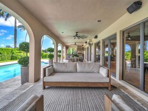 2941 Fairway Dr, Hollywood FL 33021