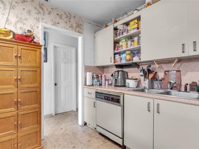 18670 Belview Dr, Cutler Bay FL 33157