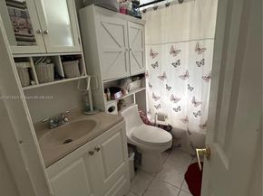 5295 NW 198th Ter, Miami Gardens FL 33055