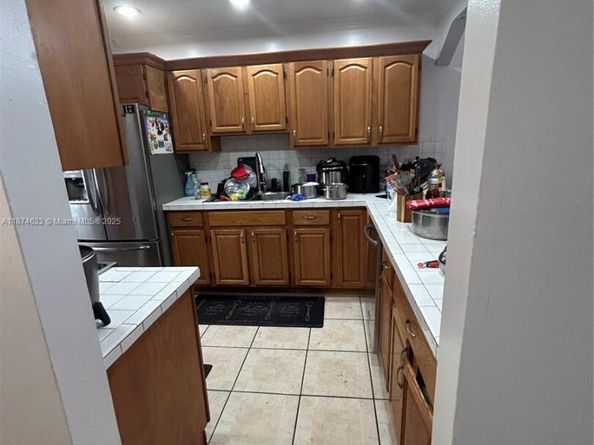 5295 NW 198th Ter, Miami Gardens FL 33055