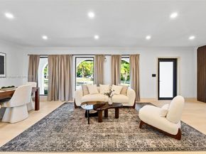 7020 Plantation Rd, Plantation FL 33317