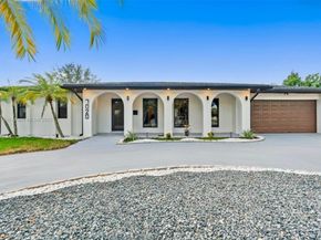 7020 Plantation Rd, Plantation FL 33317