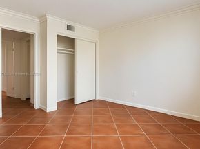7477 SW 82nd St C117, Miami FL 33143