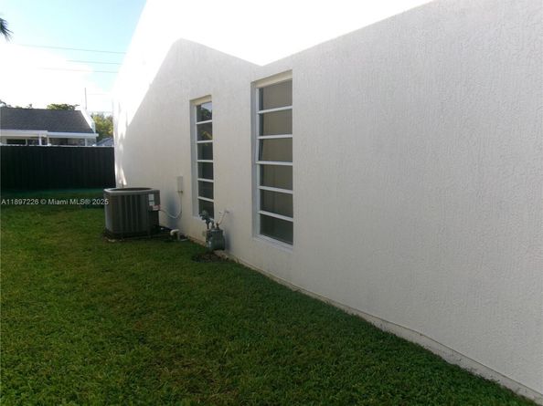 11430 SW 83rd Ter, Miami FL 33173