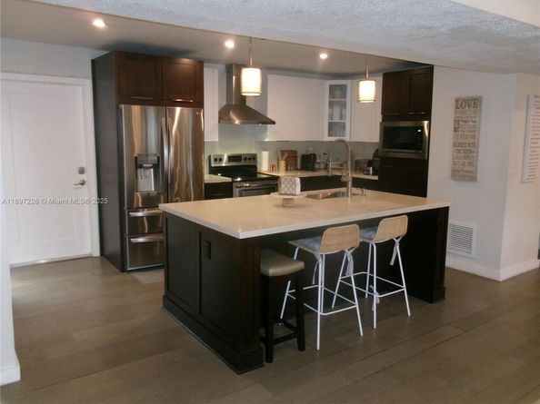 11430 SW 83rd Ter, Miami FL 33173
