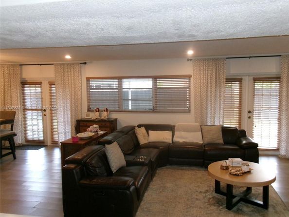 11430 SW 83rd Ter, Miami FL 33173