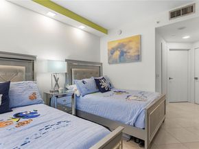 4775 Collins Ave 1007, Miami Beach FL 33140