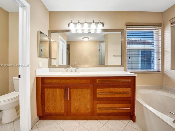 2434 SW 157th Ave, Miramar FL 33027