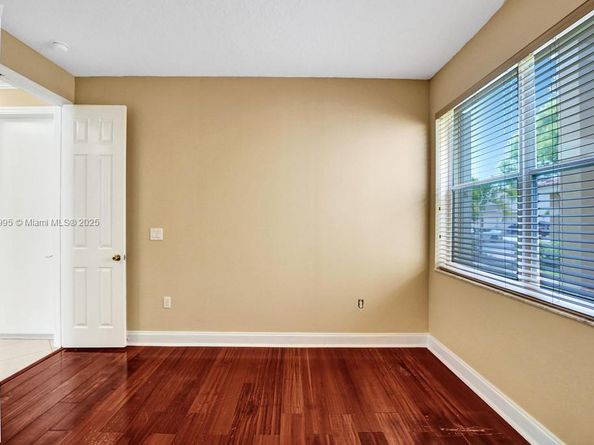 2434 SW 157th Ave, Miramar FL 33027