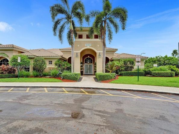 2434 SW 157th Ave, Miramar FL 33027