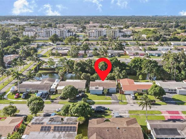 7070 NW 21st St, Sunrise FL 33313