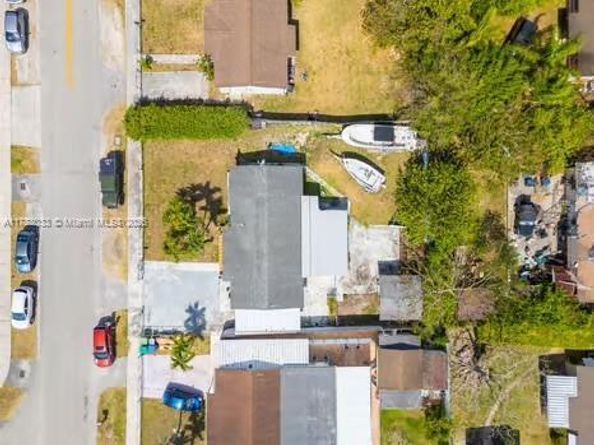 15111 SW 299 St, Homestead FL 33033