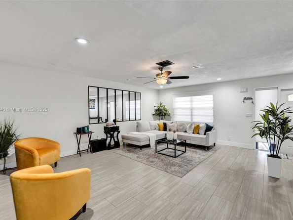 800 NW 47th St, Deerfield Beach FL 33064