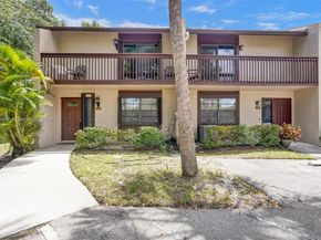 800 NW 47th St, Deerfield Beach FL 33064