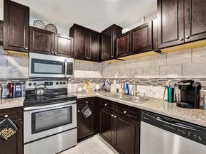 800 NW 47th St, Deerfield Beach FL 33064