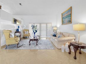 20270 NW 4th St, Pembroke Pines FL 33029