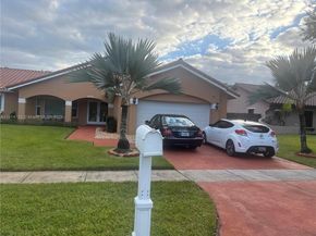 20270 NW 4th St, Pembroke Pines FL 33029