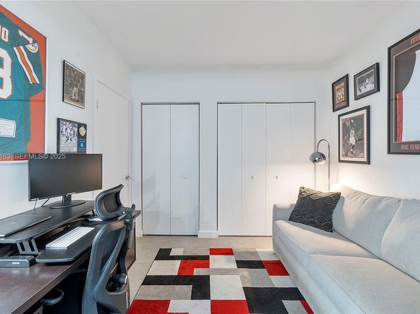 1100 S Miami Ave 2302, Miami FL 33130