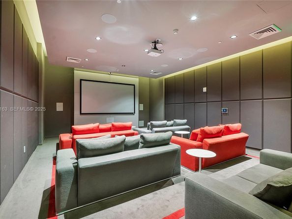 1100 S Miami Ave 2302, Miami FL 33130