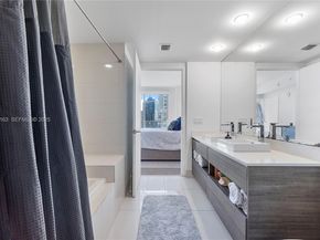 1100 S Miami Ave 2302, Miami FL 33130