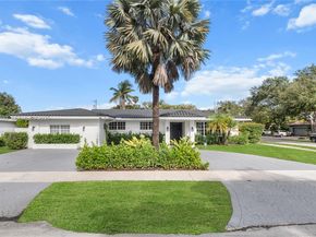 2055 NE 201st Ter, Miami FL 33179