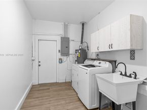 2055 NE 201st Ter, Miami FL 33179