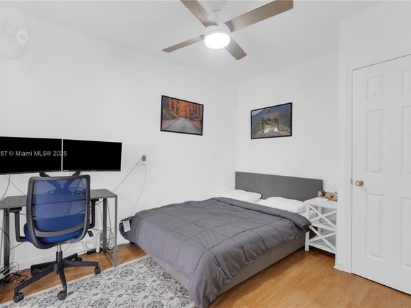 1027 S Euclid Ave 12, Miami Beach FL 33139
