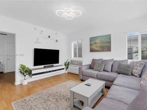 1027 S Euclid Ave 12, Miami Beach FL 33139