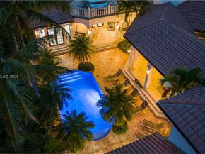 12000 NW 6th St, Plantation FL 33325