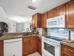 770 Claughton Island Dr 503, Miami FL 33131