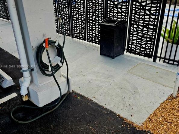 1800 N Andrews Ave 2H, Fort Lauderdale FL 33311