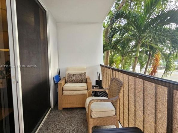 1800 N Andrews Ave 2H, Fort Lauderdale FL 33311