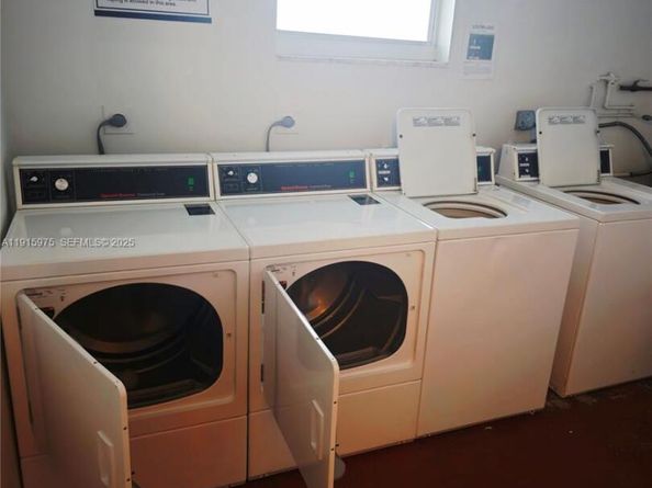 1800 N Andrews Ave 2H, Fort Lauderdale FL 33311