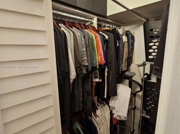 1800 N Andrews Ave 2H, Fort Lauderdale FL 33311