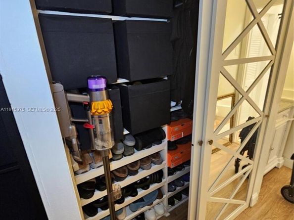 1800 N Andrews Ave 2H, Fort Lauderdale FL 33311