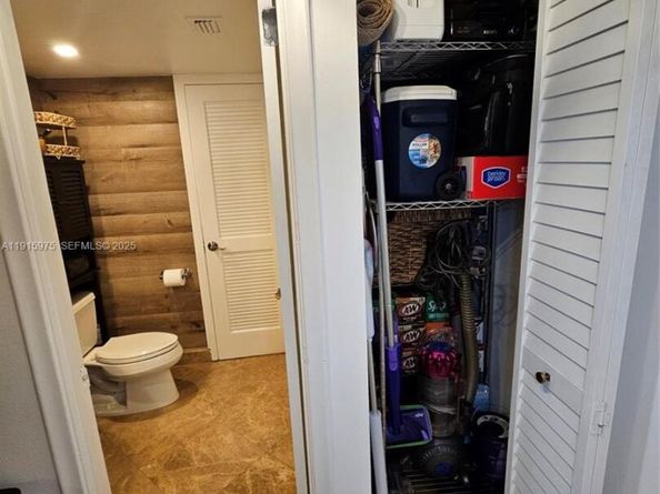 1800 N Andrews Ave 2H, Fort Lauderdale FL 33311