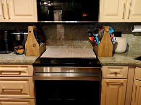 1800 N Andrews Ave 2H, Fort Lauderdale FL 33311