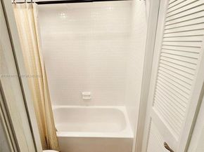 1800 N Andrews Ave 2H, Fort Lauderdale FL 33311