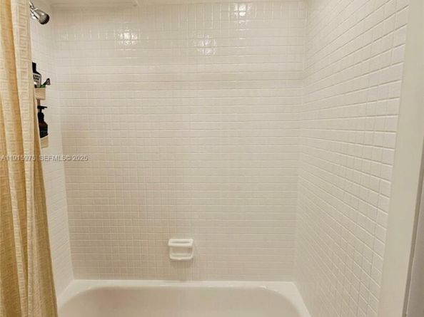 1800 N Andrews Ave 2H, Fort Lauderdale FL 33311