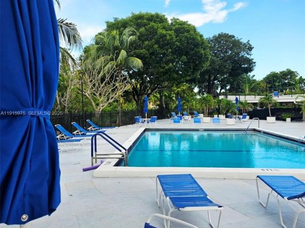 1800 N Andrews Ave 2H, Fort Lauderdale FL 33311