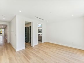 412 NW 47th St, Miami FL 33127