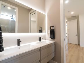 412 NW 47th St, Miami FL 33127