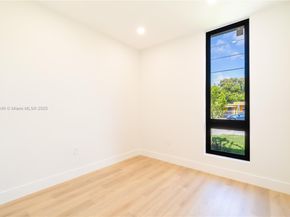 412 NW 47th St, Miami FL 33127
