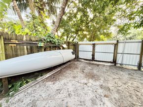 917 N 26th Ave, Hollywood FL 33020