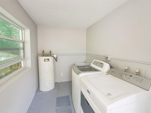 917 N 26th Ave, Hollywood FL 33020