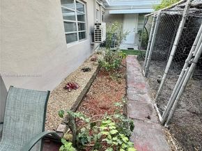 917 N 26th Ave, Hollywood FL 33020