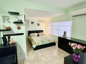 917 N 26th Ave, Hollywood FL 33020