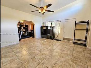 917 N 26th Ave, Hollywood FL 33020