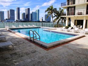 801 N Venetian Dr 1106, Miami FL 33139